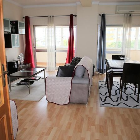 Supreme Areeiro Apartment Lisbon Bagian luar foto