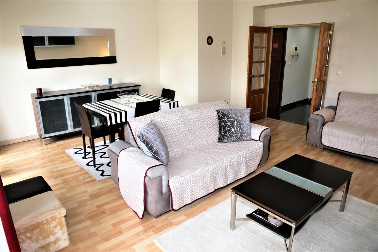 Supreme Areeiro Apartment Lisbon Bagian luar foto