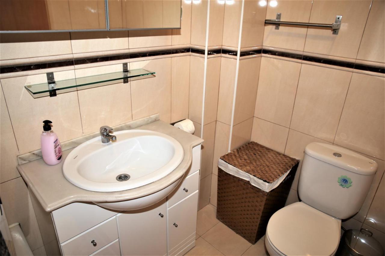 Supreme Areeiro Apartment Lisbon Bagian luar foto