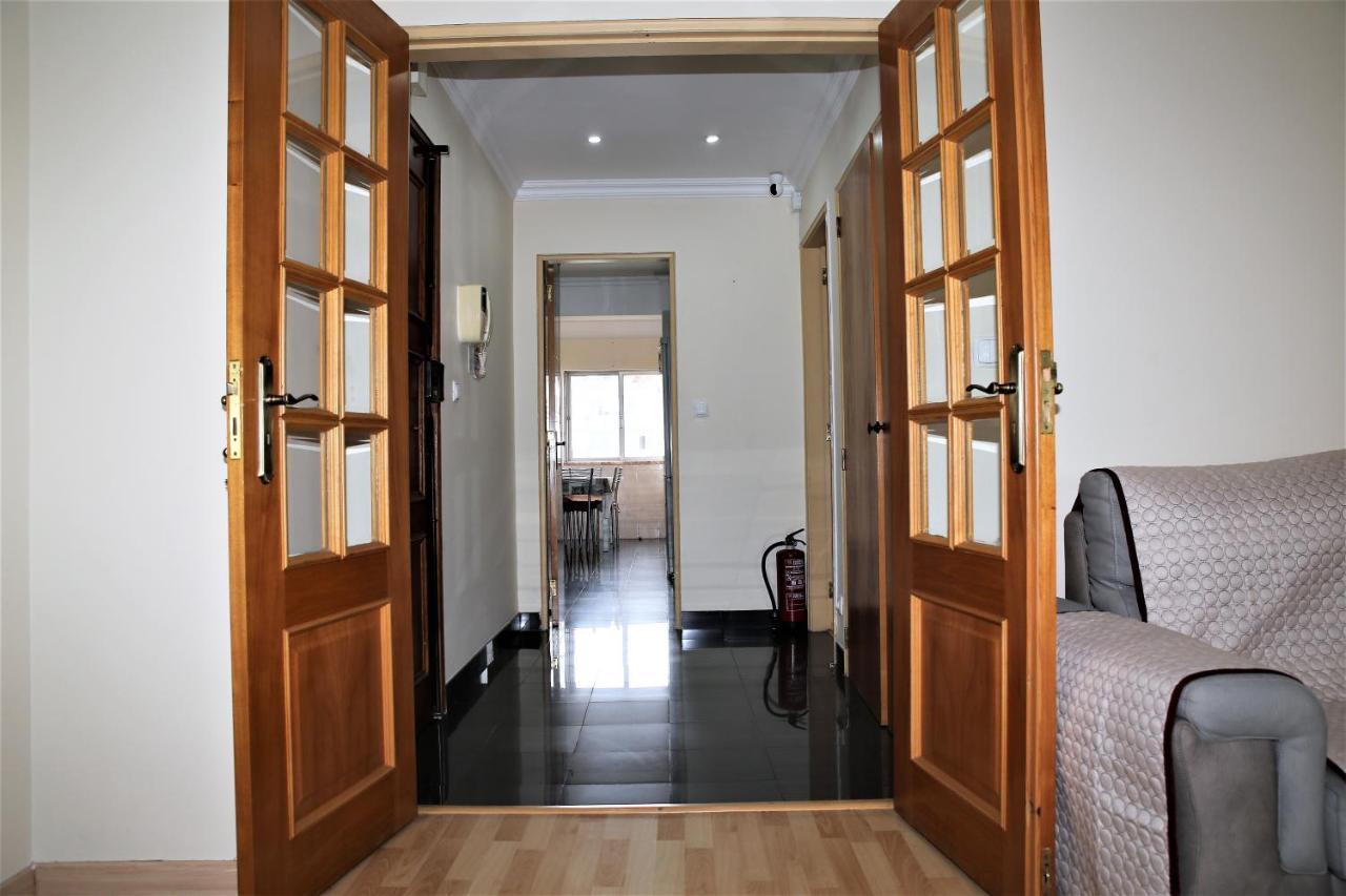 Supreme Areeiro Apartment Lisbon Bagian luar foto
