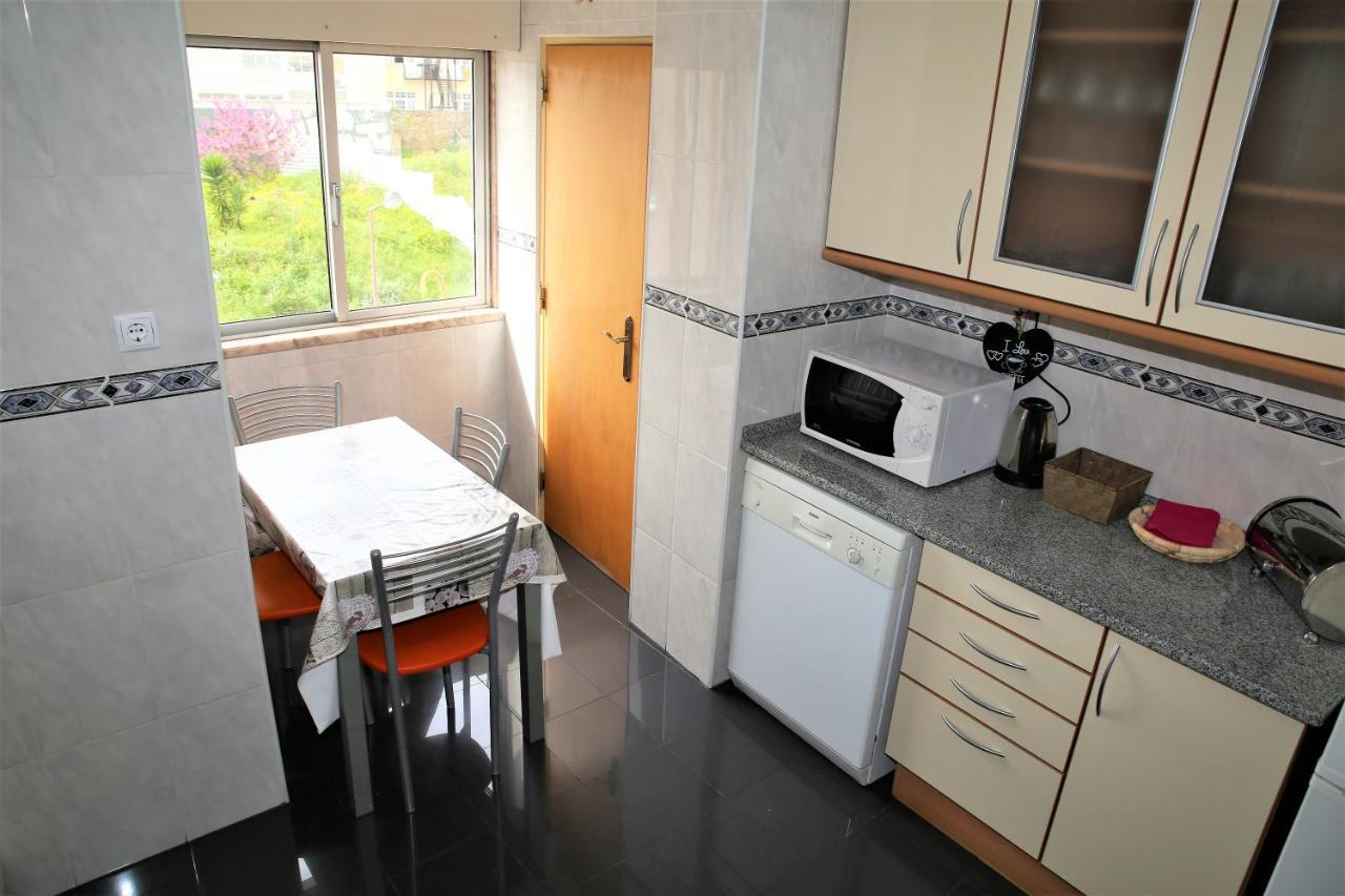 Supreme Areeiro Apartment Lisbon Bagian luar foto
