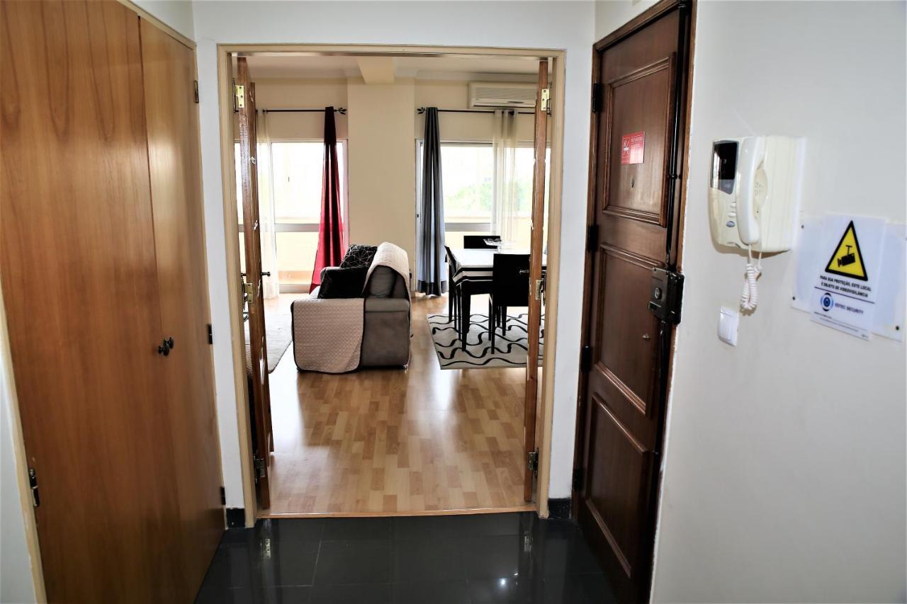 Supreme Areeiro Apartment Lisbon Bagian luar foto