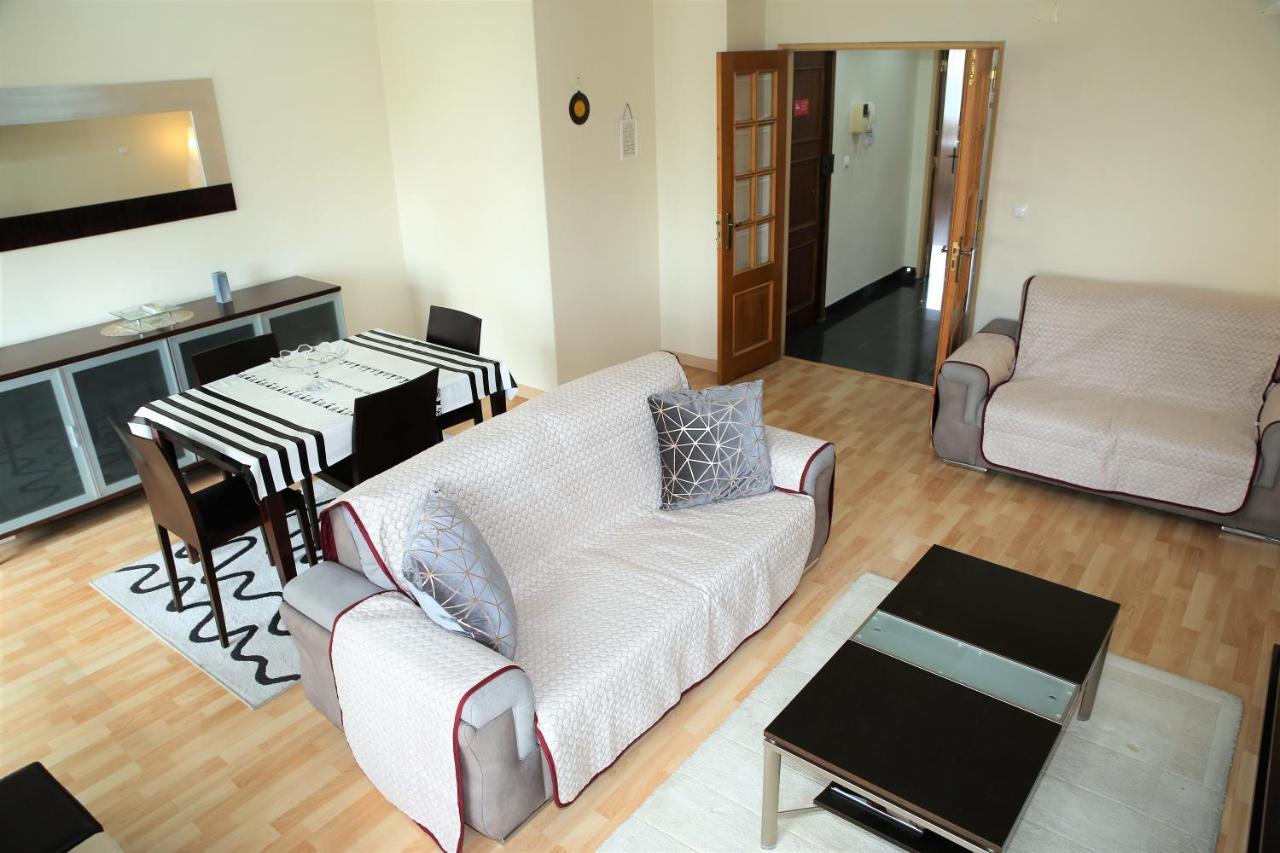 Supreme Areeiro Apartment Lisbon Bagian luar foto