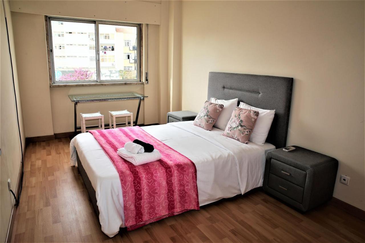 Supreme Areeiro Apartment Lisbon Bagian luar foto